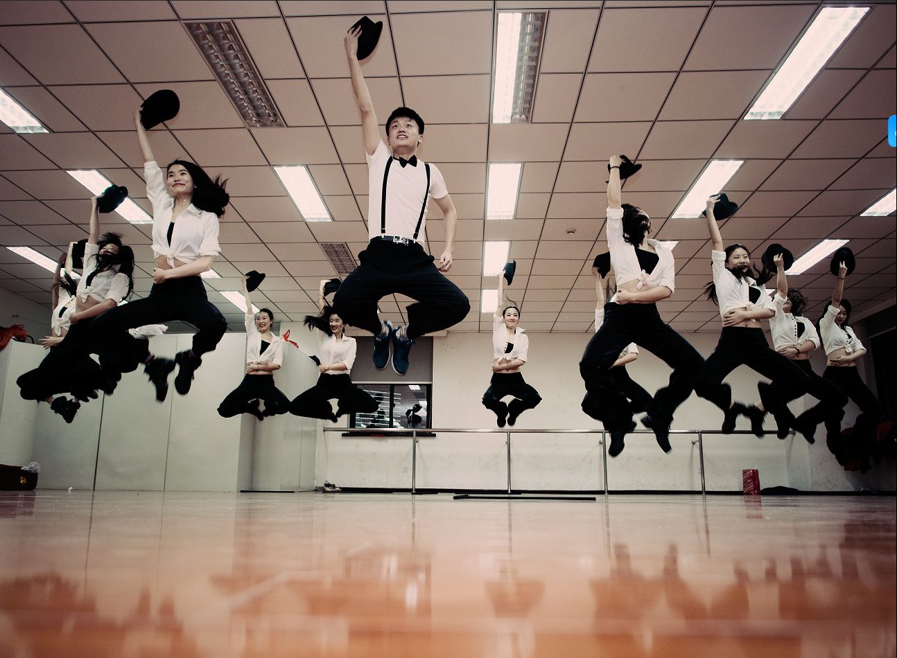年会舞蹈百老汇爵士流行舞街舞机械舞popping帽子舞拐杖舞《all about