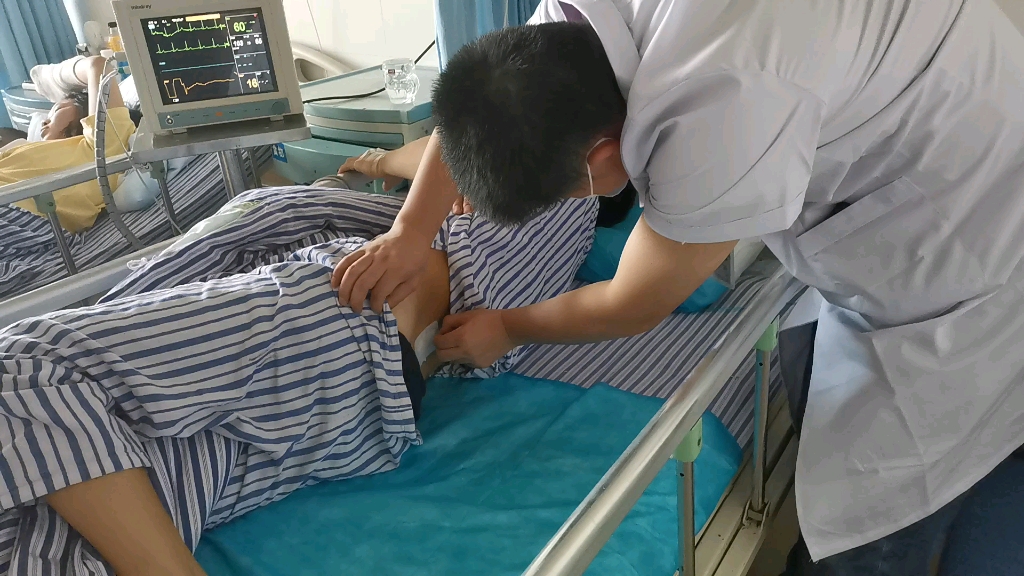 脊柱内镜术后观察