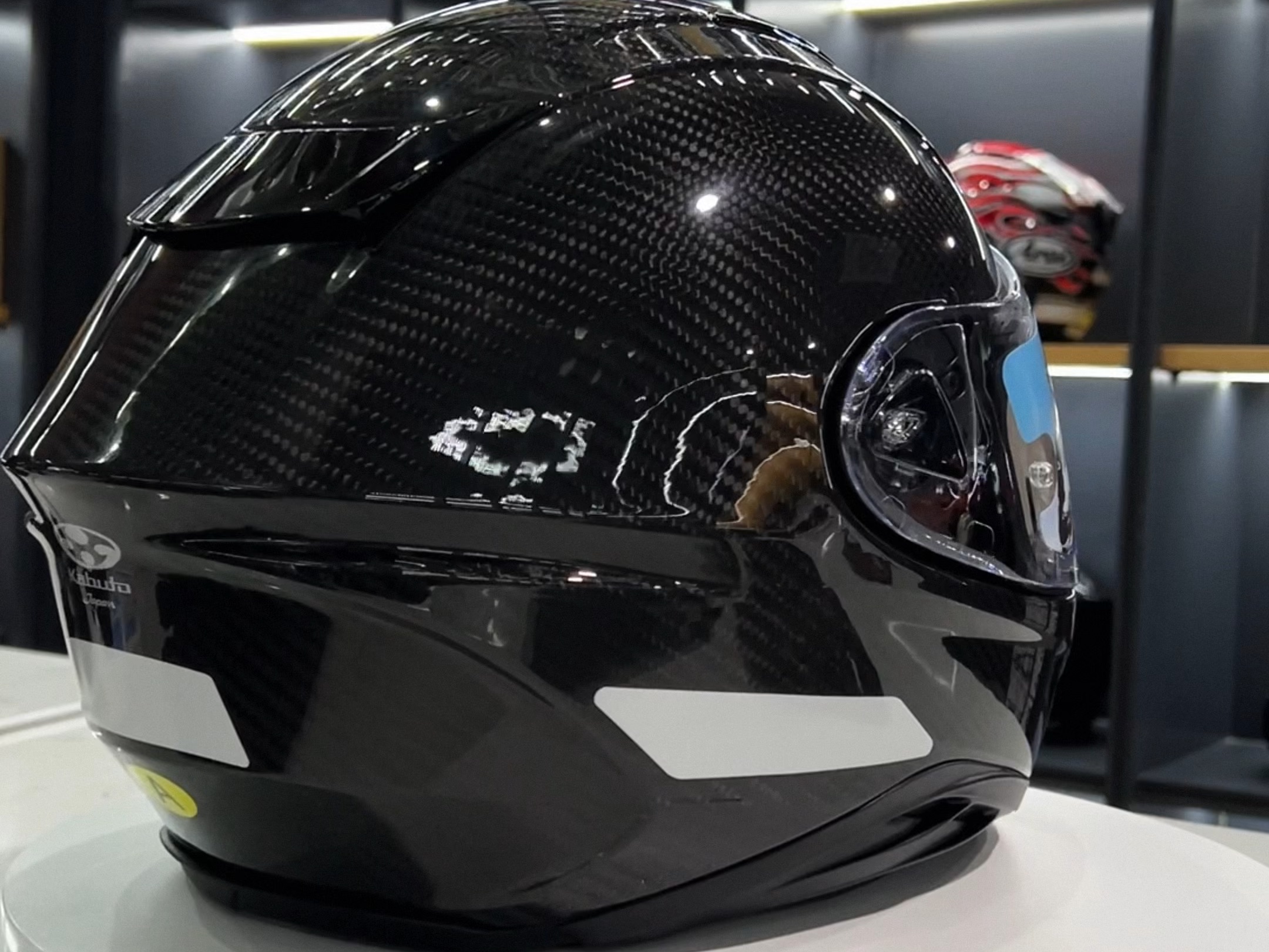 kabuto空气刀6碳纤维全盔!