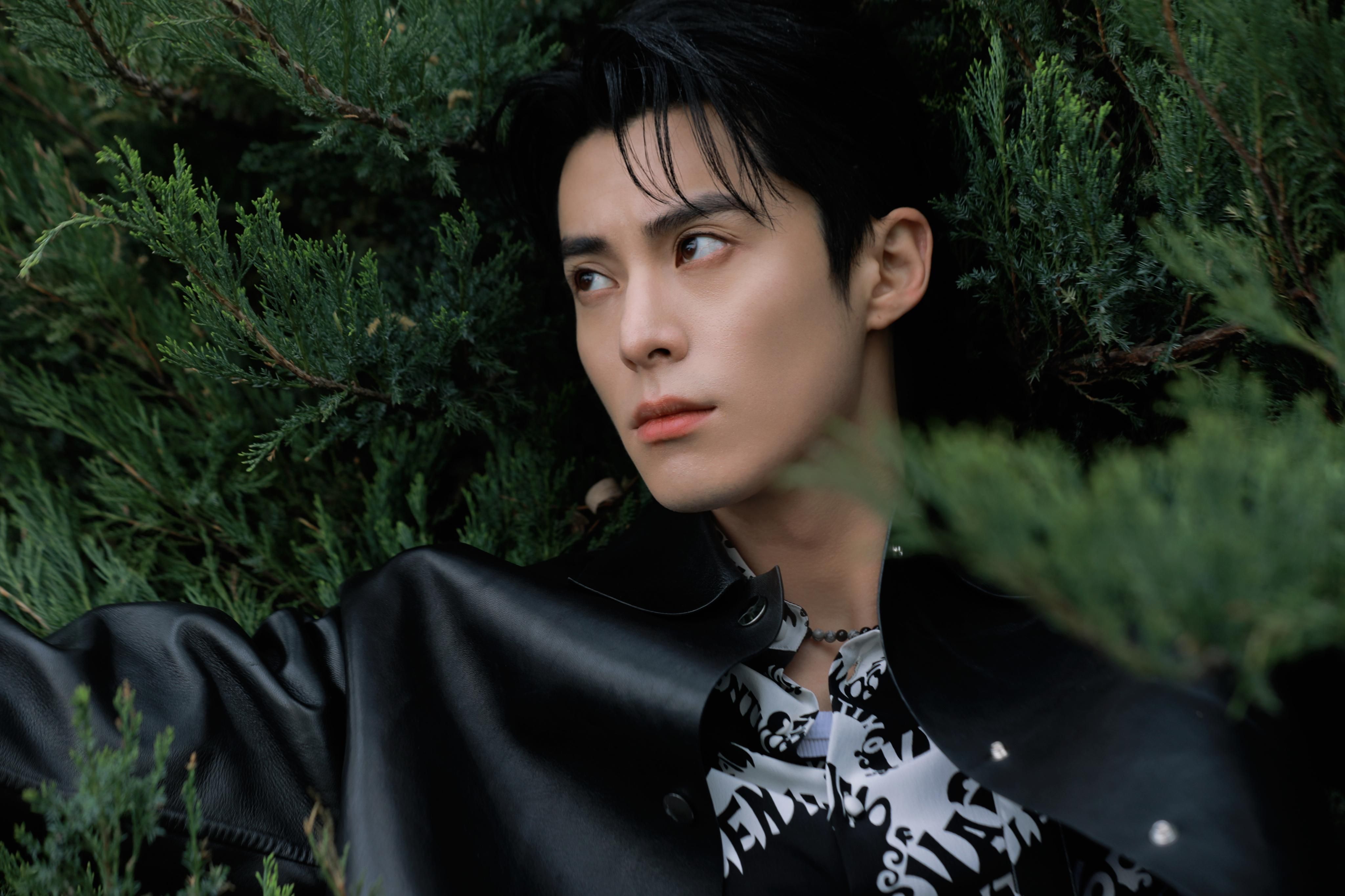 王鹤棣这次参加星光大赏被很多人买股了