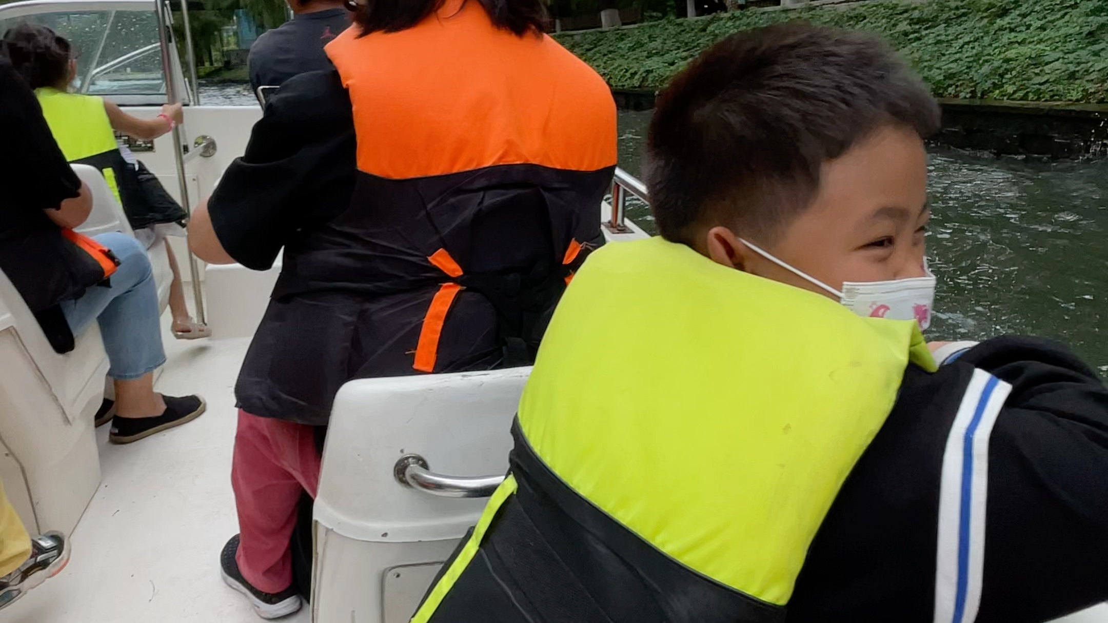 北京动物园快艇