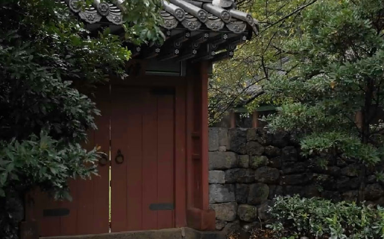 [图]舒缓的雨声让你在5分钟内入睡