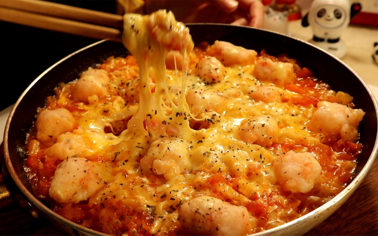 香浓拉丝的芝士焗意面,餐厅很贵,在家也能做,简单又惊艳.