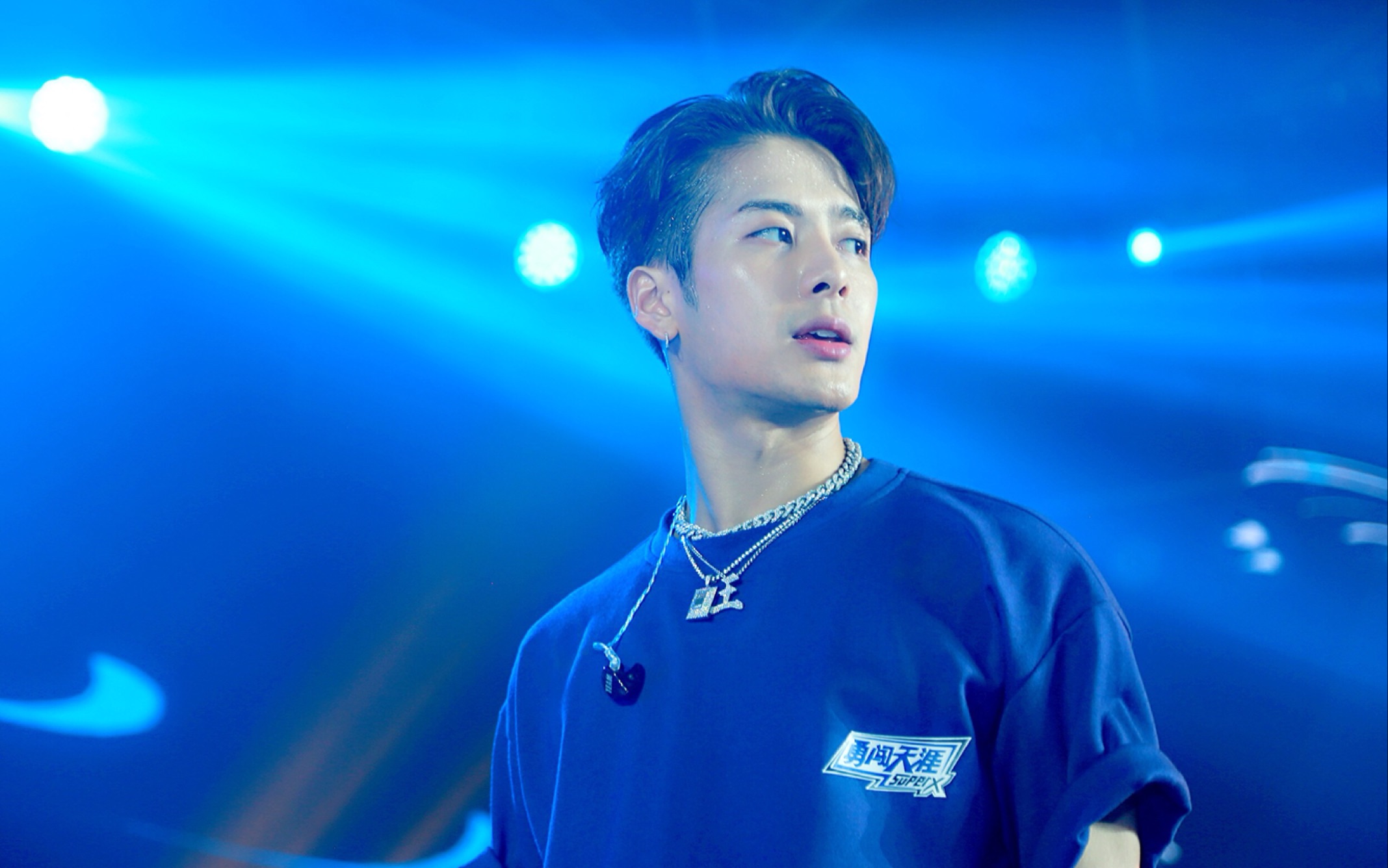 【王嘉尔】in成都勇闯天涯superx·独嘉荣耀 — 收获最新的王嘎一 鸡