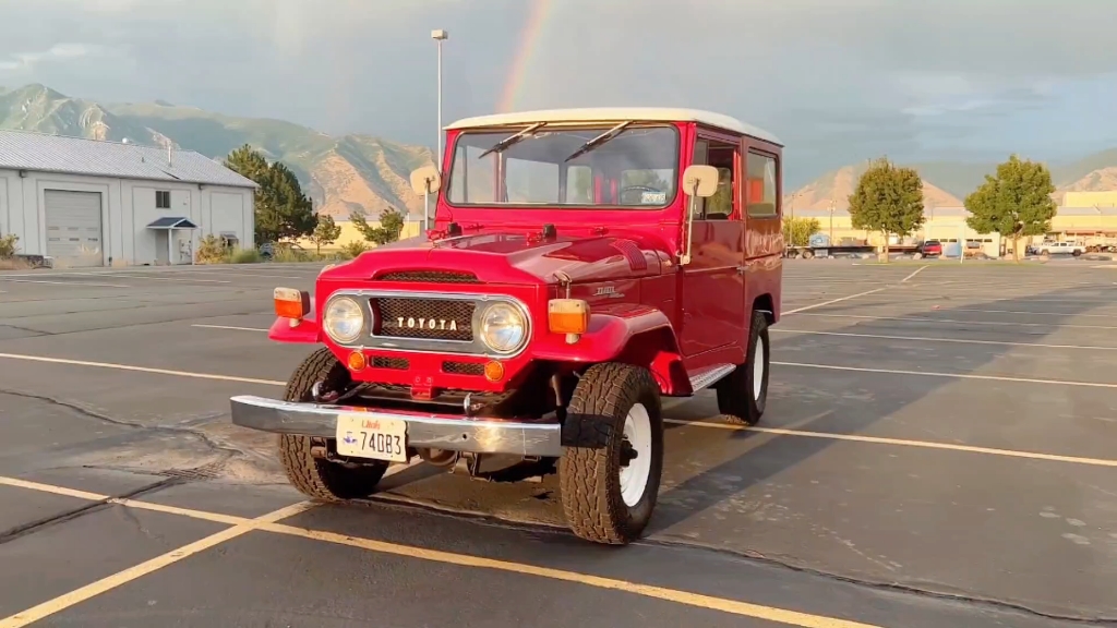 丰田老款FJ40上市图片