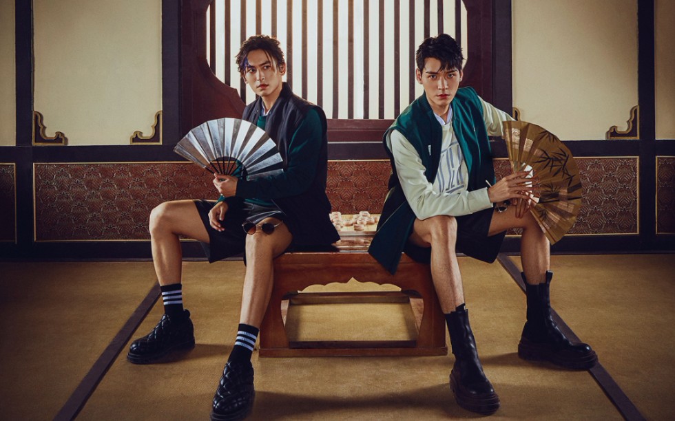 龚俊张哲瀚时尚芭莎短片采访花絮