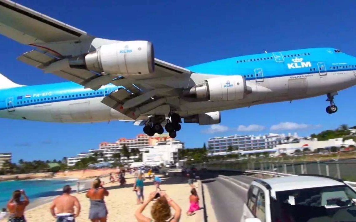 世界最危险的机场,飞机似乎触手可及,距离头顶仅有数米