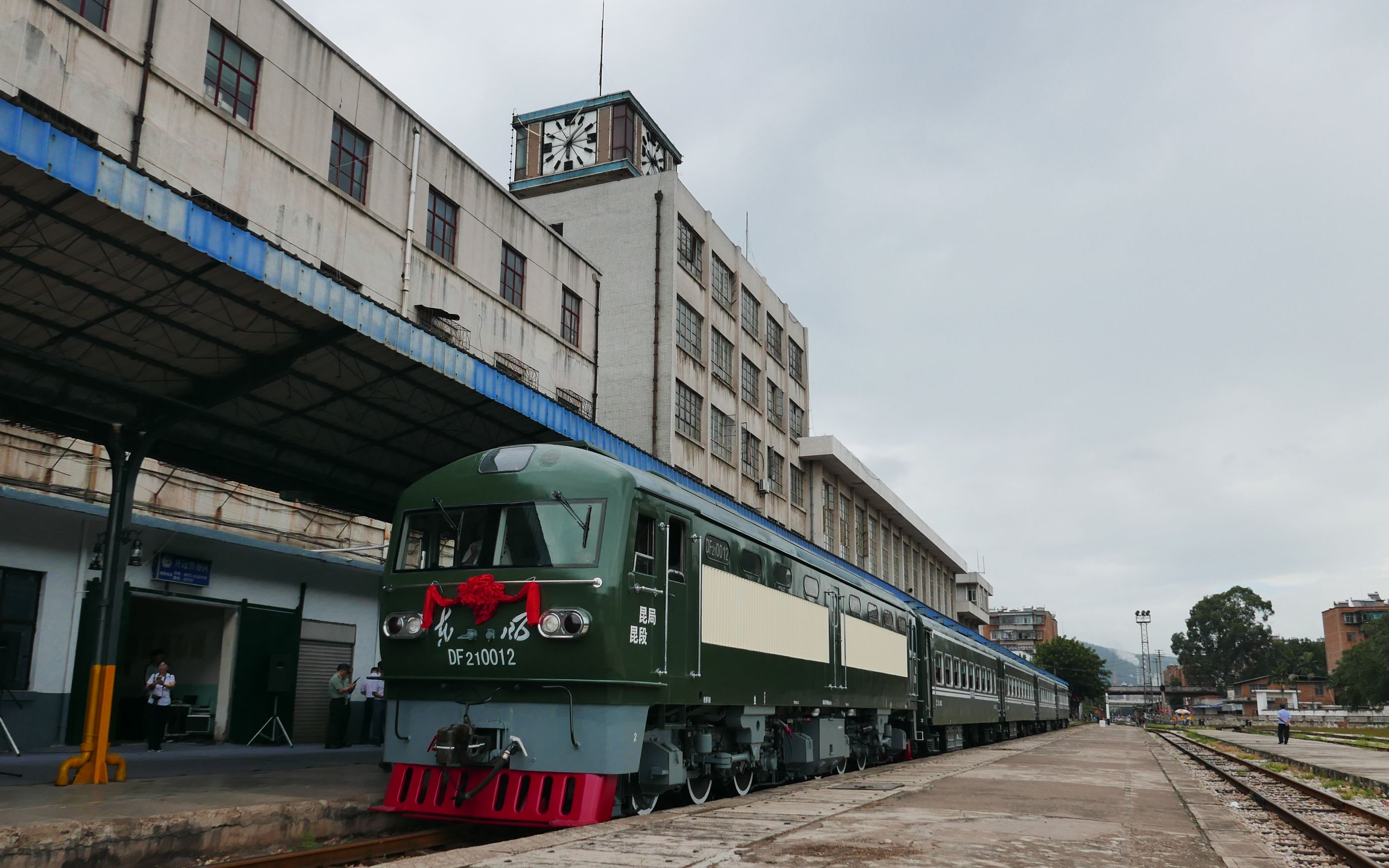 【pov】昆河线 开远市南北轨道交通列车 开远-1909广场 车尾视角