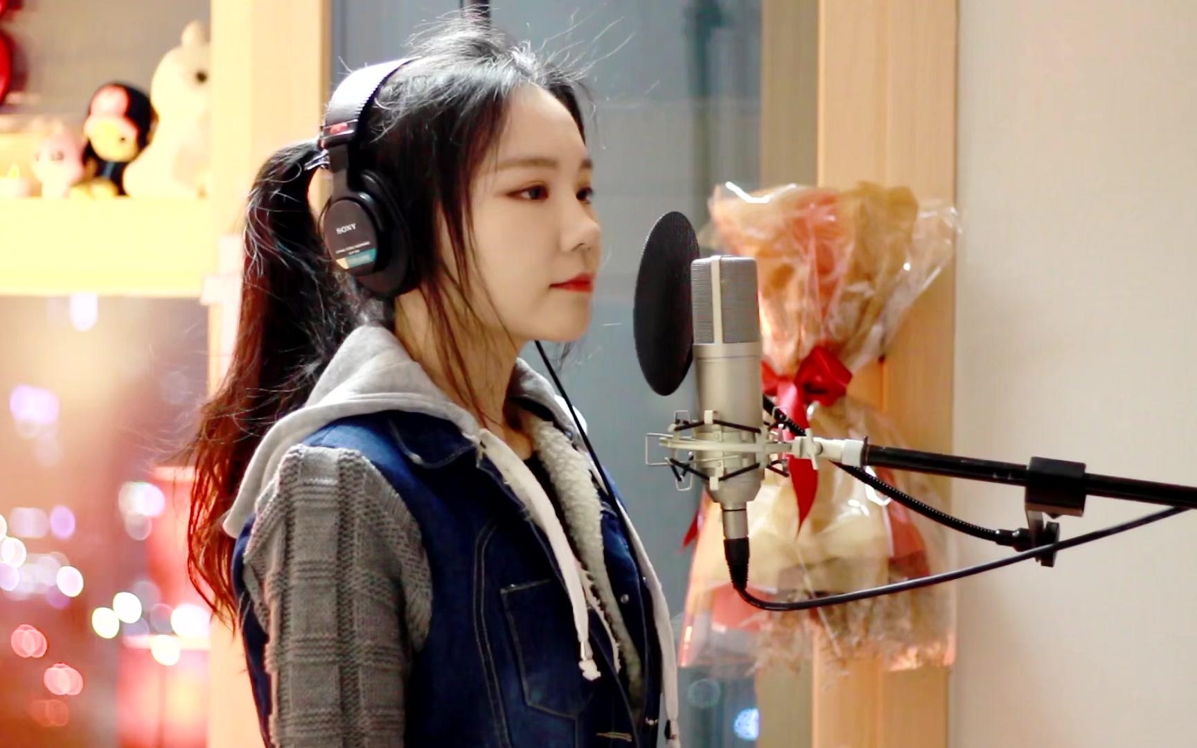 呆萌小姐姐?【侧颜女神j.