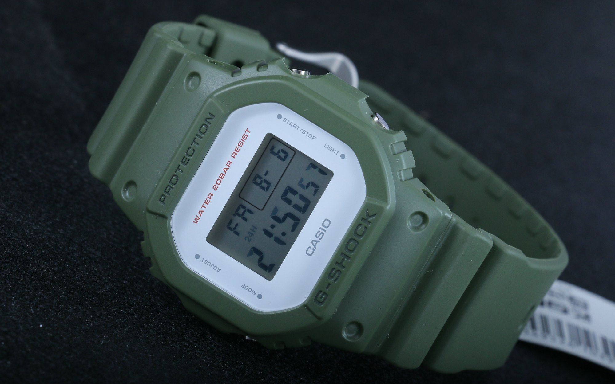 一表难求 绝版小方块 卡西欧 dw-5600m-3 开箱测评!【东城说表】214期