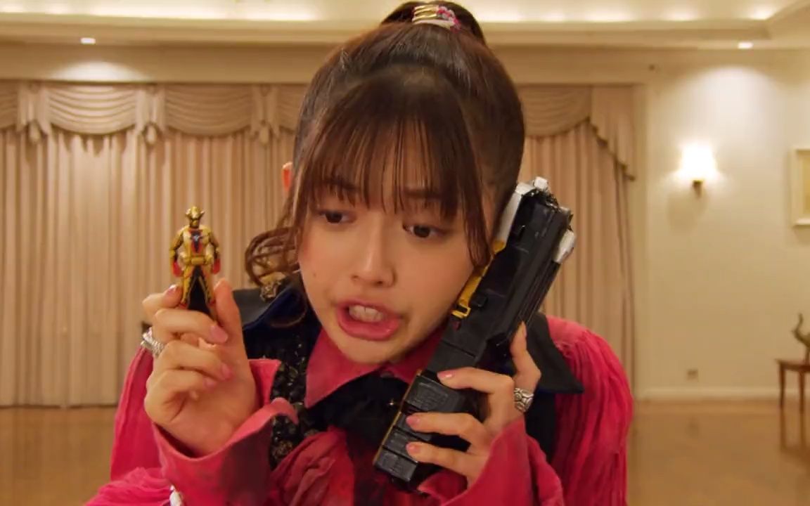 「ttfc痛快凯撒×豪快者」芙琳特变身为痛快凯撒!