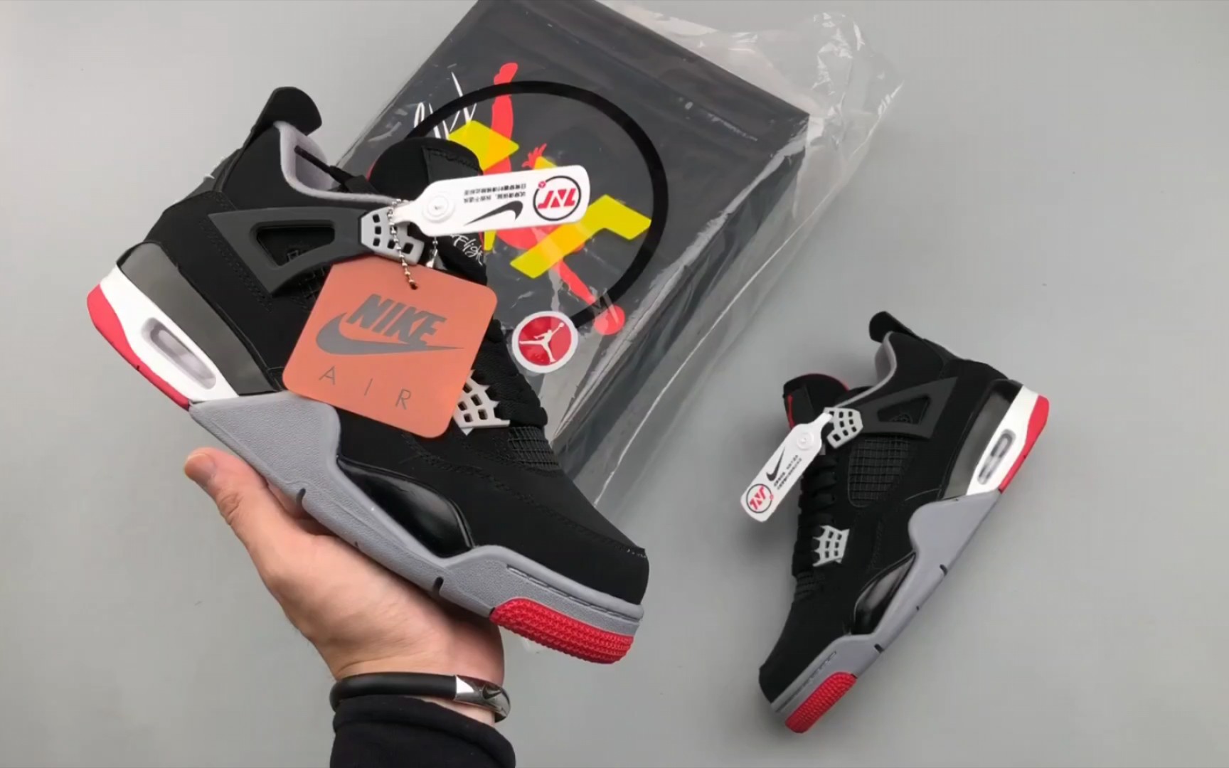 2023 11 13 视频鉴赏nike air jordan 4 retro bred aj4系列 新黑红