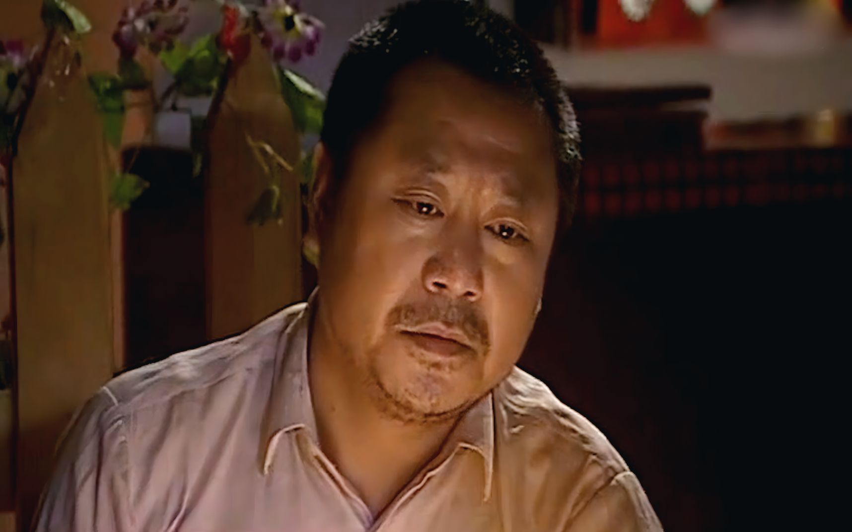 墙倒众人推,破鼓万人捶.落魄彪哥感慨万千道尽人生百态