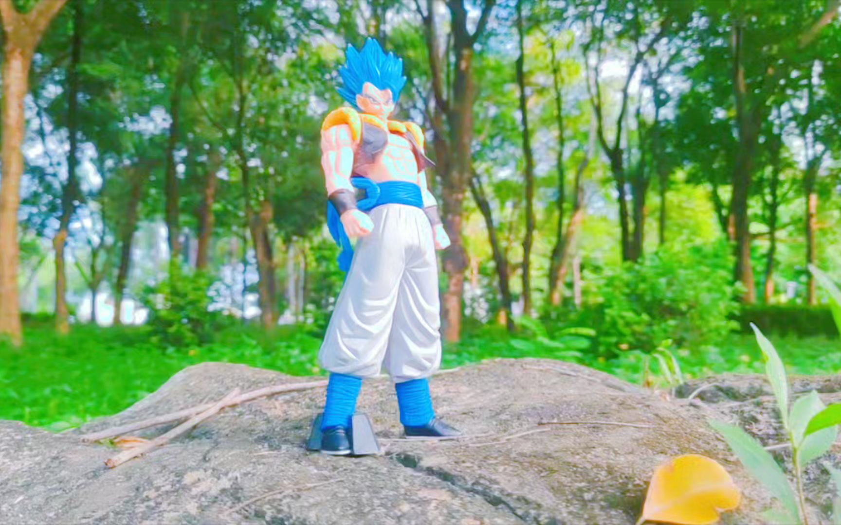 【超级赛亚人】超越极限的蓝色悟吉塔!