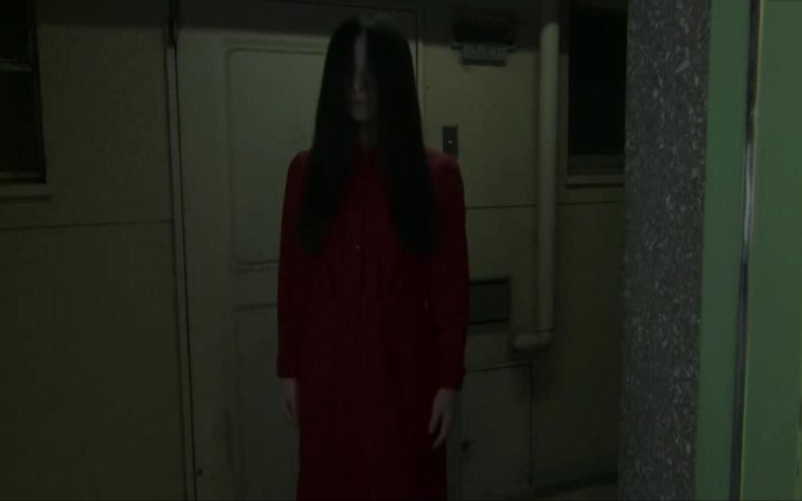 女鬼常年住在电梯里,专门挑选喜欢的男人,带去阴间一起结婚生子_哔哩