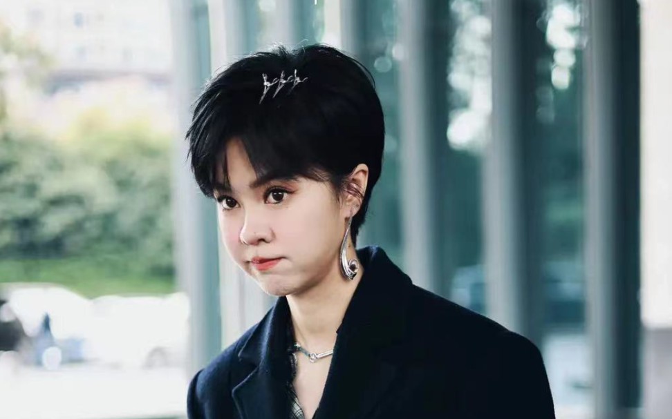 高甜 可爱 ‖郁可唯