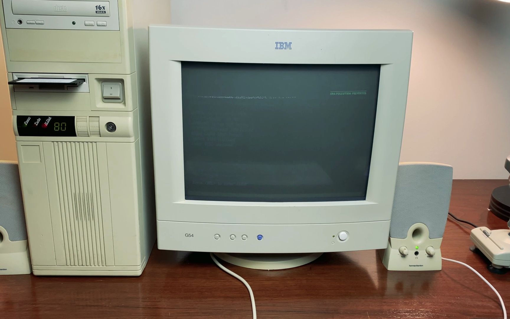 【怀旧】windows 3.1 启动