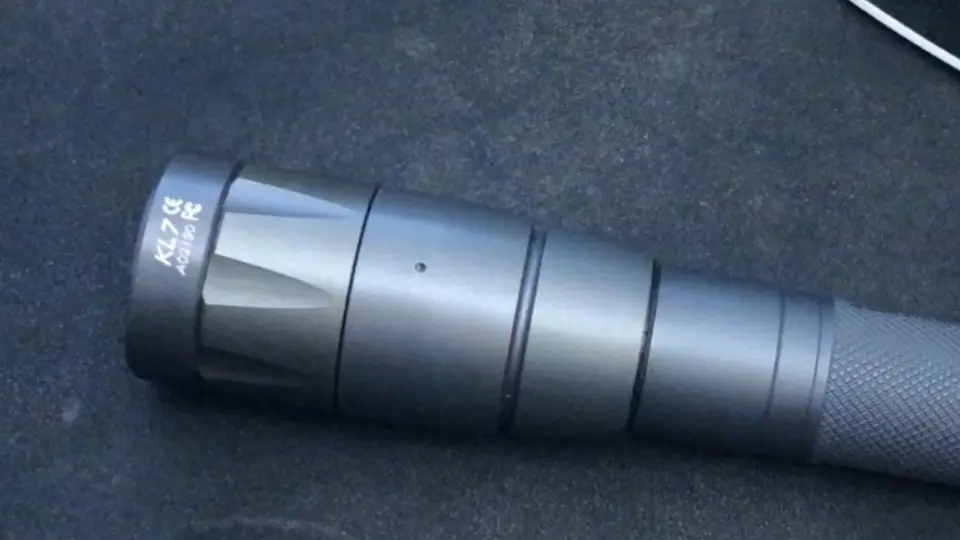 SUREFIRE L7更换XHP50LED_哔哩哔哩_bilibili