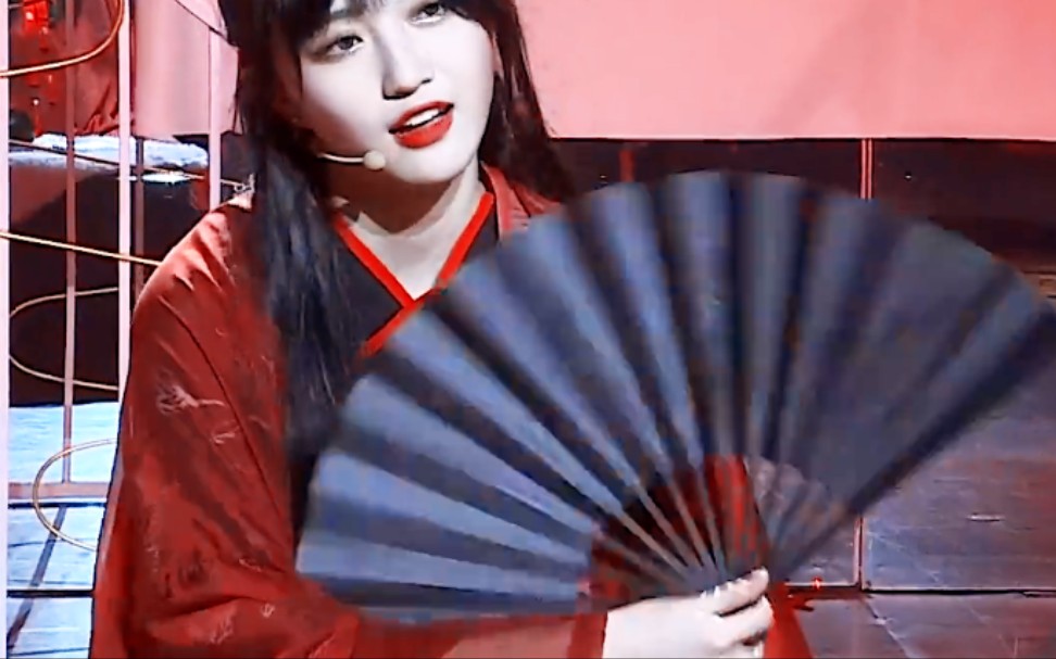 郎 艳 独 绝 小 太 子 | 费沁源的古装适配度