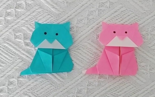 猫咪折法(正方形纸=15*15cm)