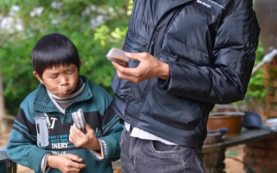 [图]马蹄磨成粉，做了马蹄糕，气味芬芳所产生的滋味实在让人陶醉