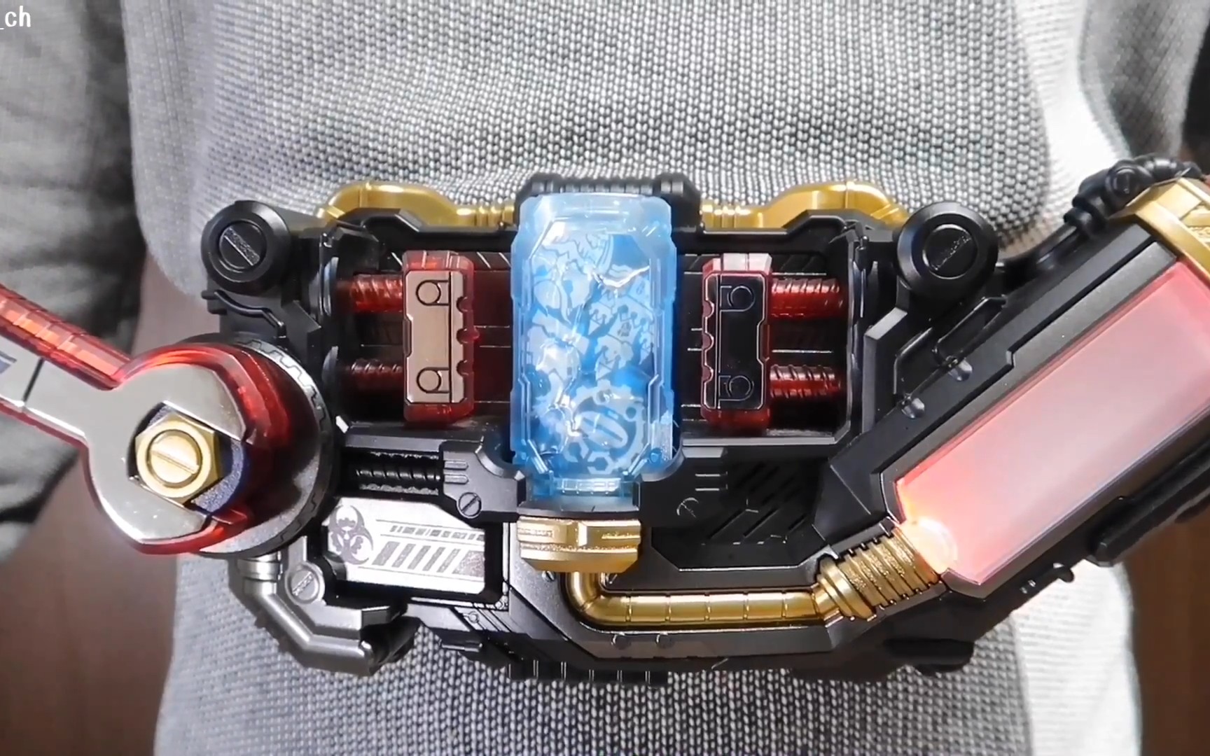 转载〕假面骑士grease blizzard 挤压驱动器大佬重涂