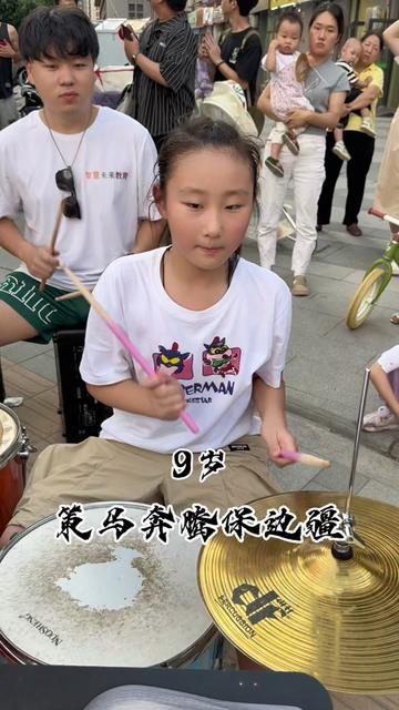 @哈农音乐ⷦ襮‰祺 一首骏马奔驰保边疆送给大家,喜欢关注我哦哔哩哔哩bilibili