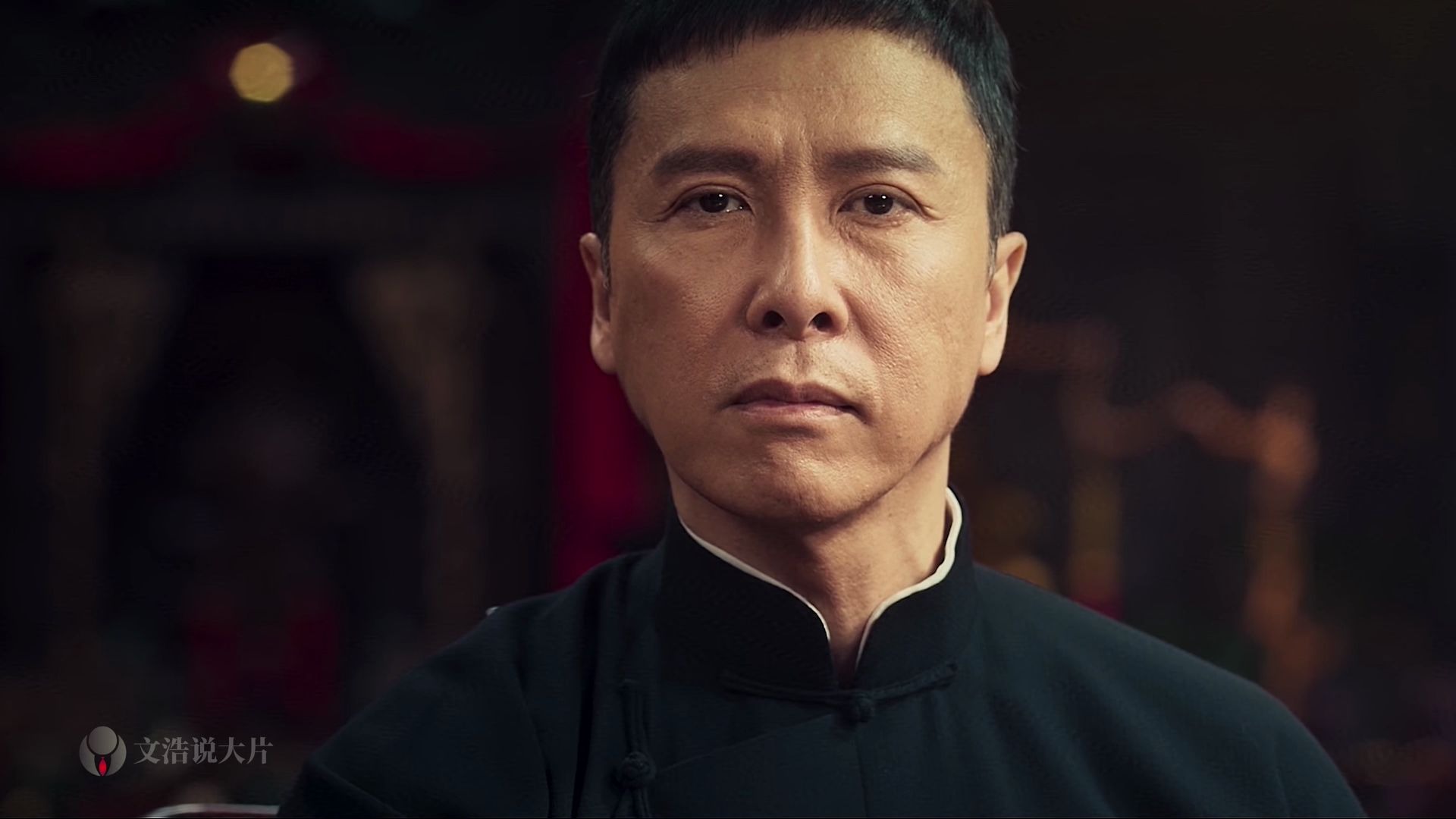 老年叶问李小龙教外国人功夫引来众怒年过花甲远赴他乡帮解围