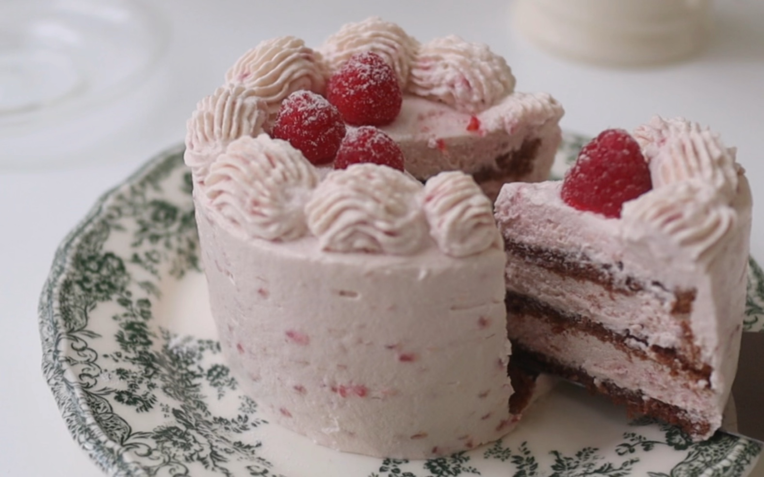 美味的树莓蛋糕图片,图片 - IOS桌面