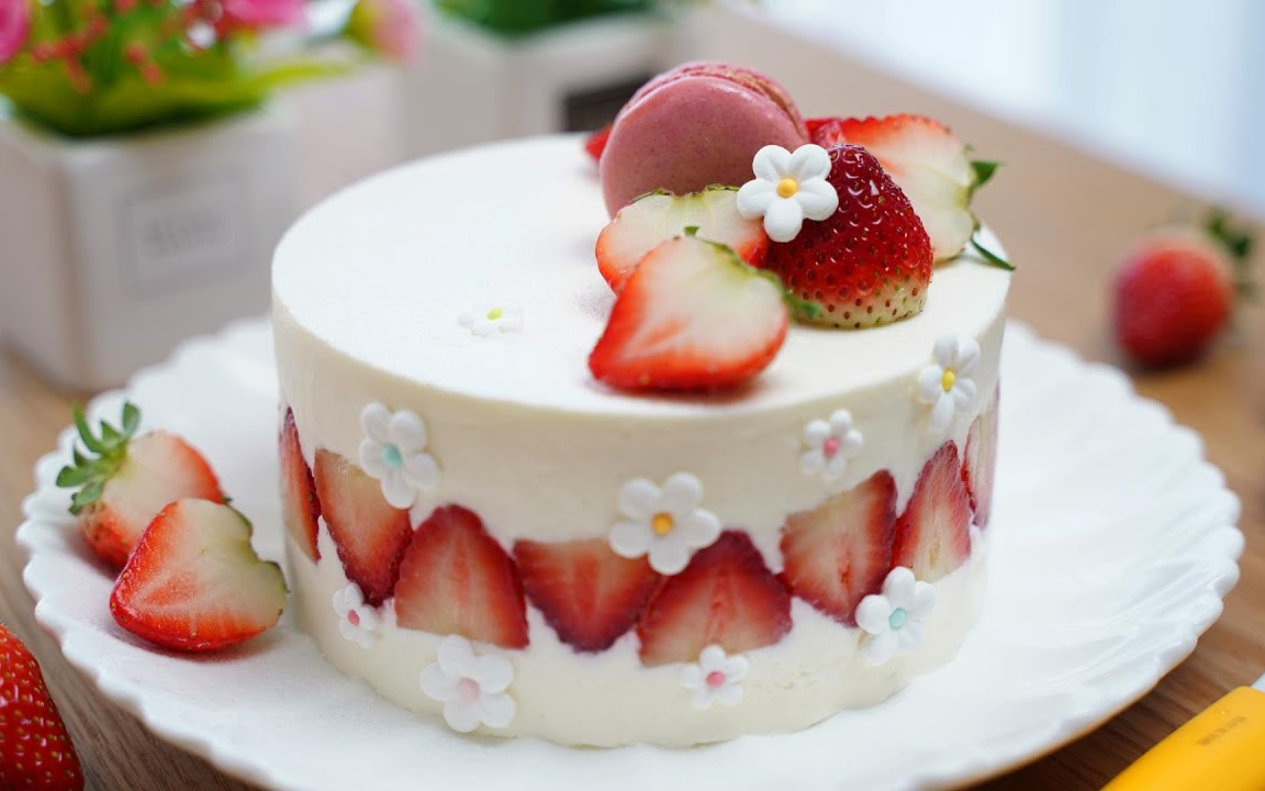 boone可爱的草莓奶油蛋糕strawberrywhippedcreamcake