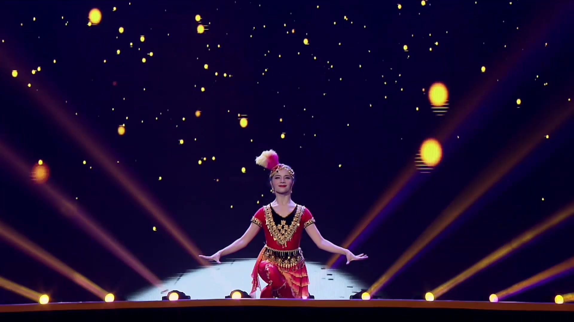 古丽米娜维吾尔族独舞铃铛少女花之情个人舞蹈专场晚会