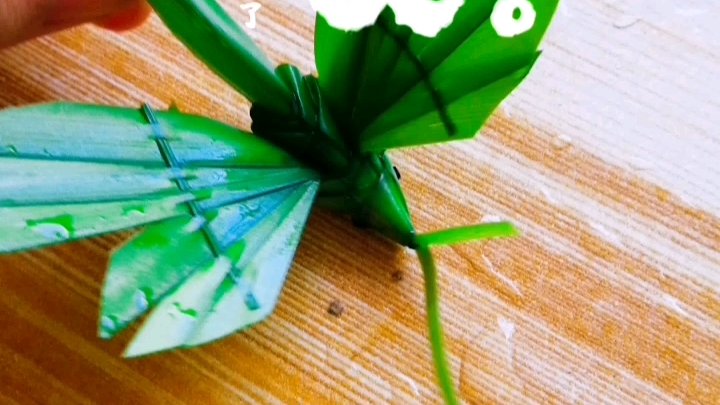 手工#棕叶做的可爱又漂亮的蝴蝶