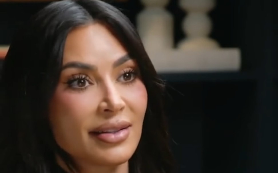 卡戴珊 | 我曾经迷失在物欲横流的世界