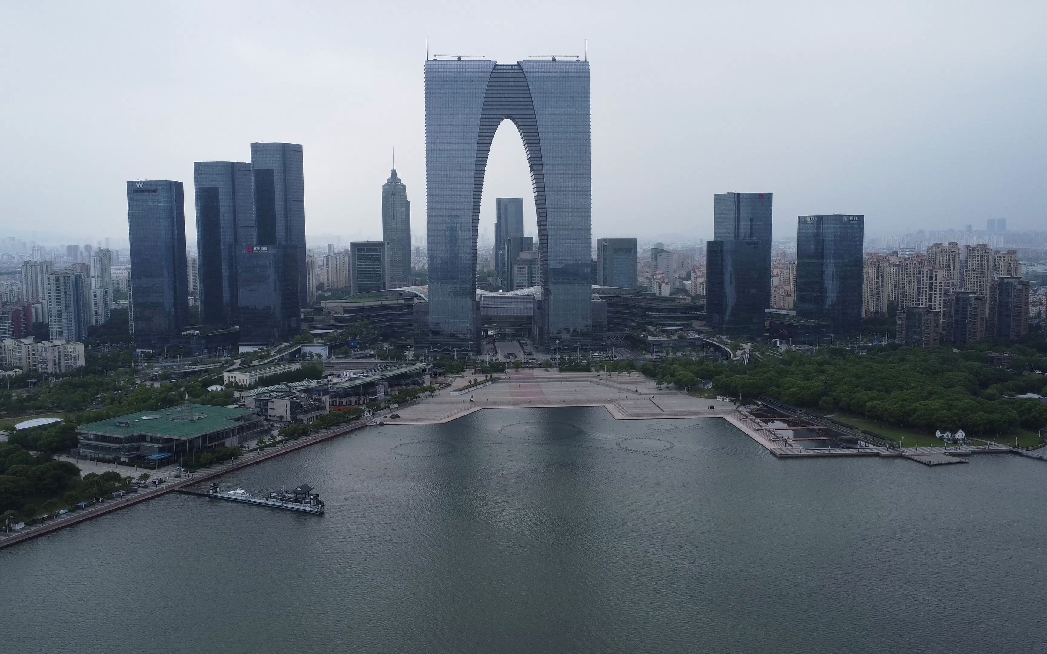 金鸡湖景区航拍苏州中心_哔哩哔哩_bilibili