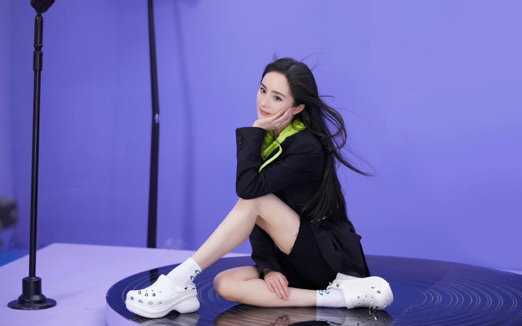 【杨幂|crocs穿搭|】