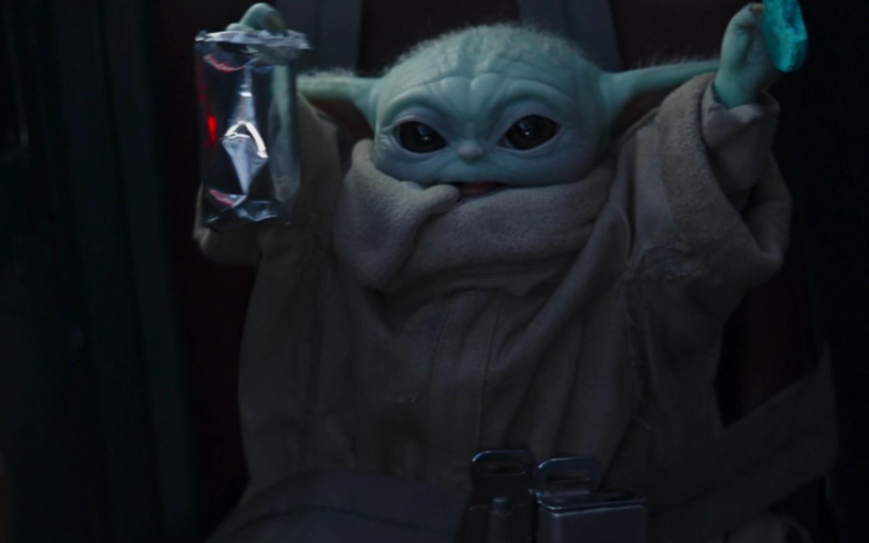 曼达洛人s02e04尤达宝宝卖萌片段