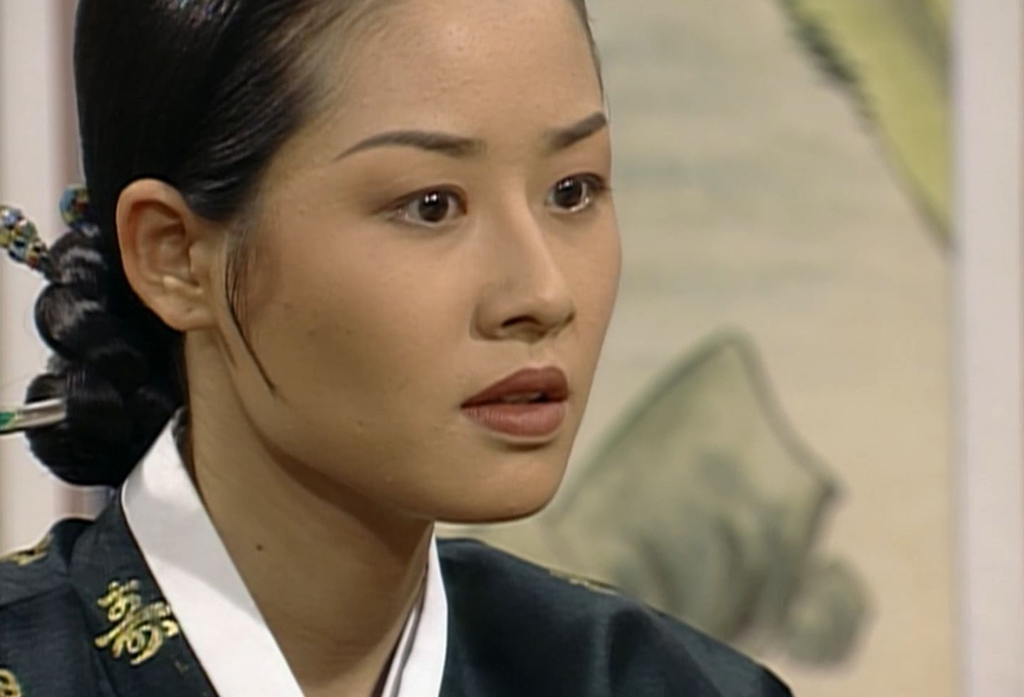 张禧嫔1995:张昭仪母亲的流言