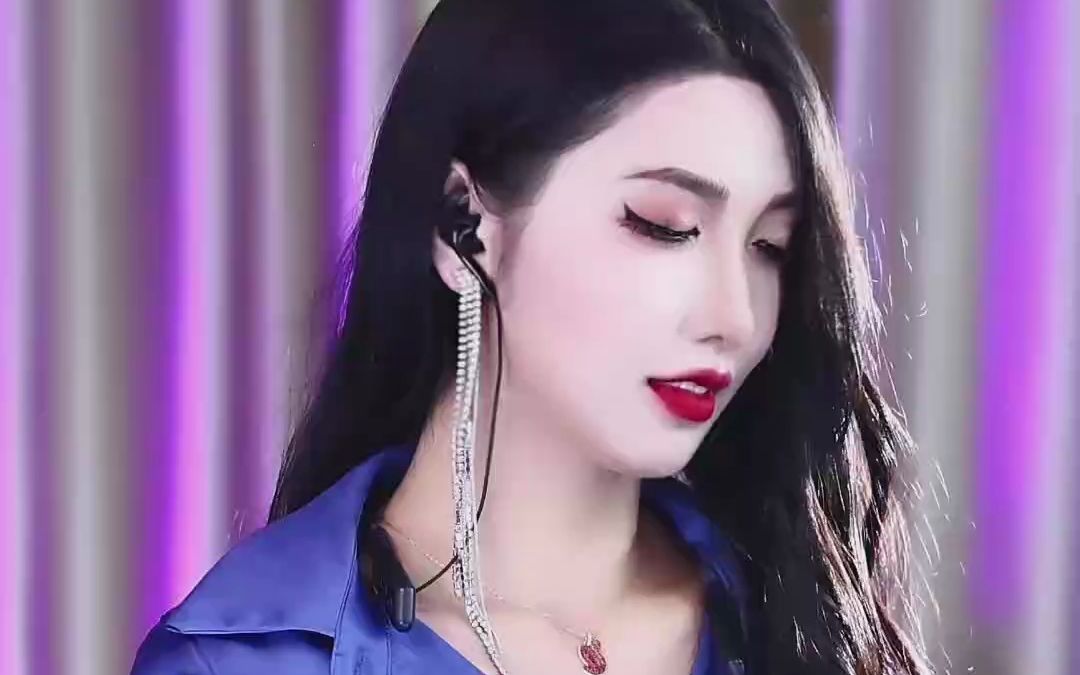 蓝光_抖音_龙欣_新人主播第一天_20230213213921.spxzq