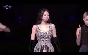 Скачать видео: 【4K】JENNIE - You&Me 首尔巡演终场 第二天安可SOLO舞台摇滚版 20230917