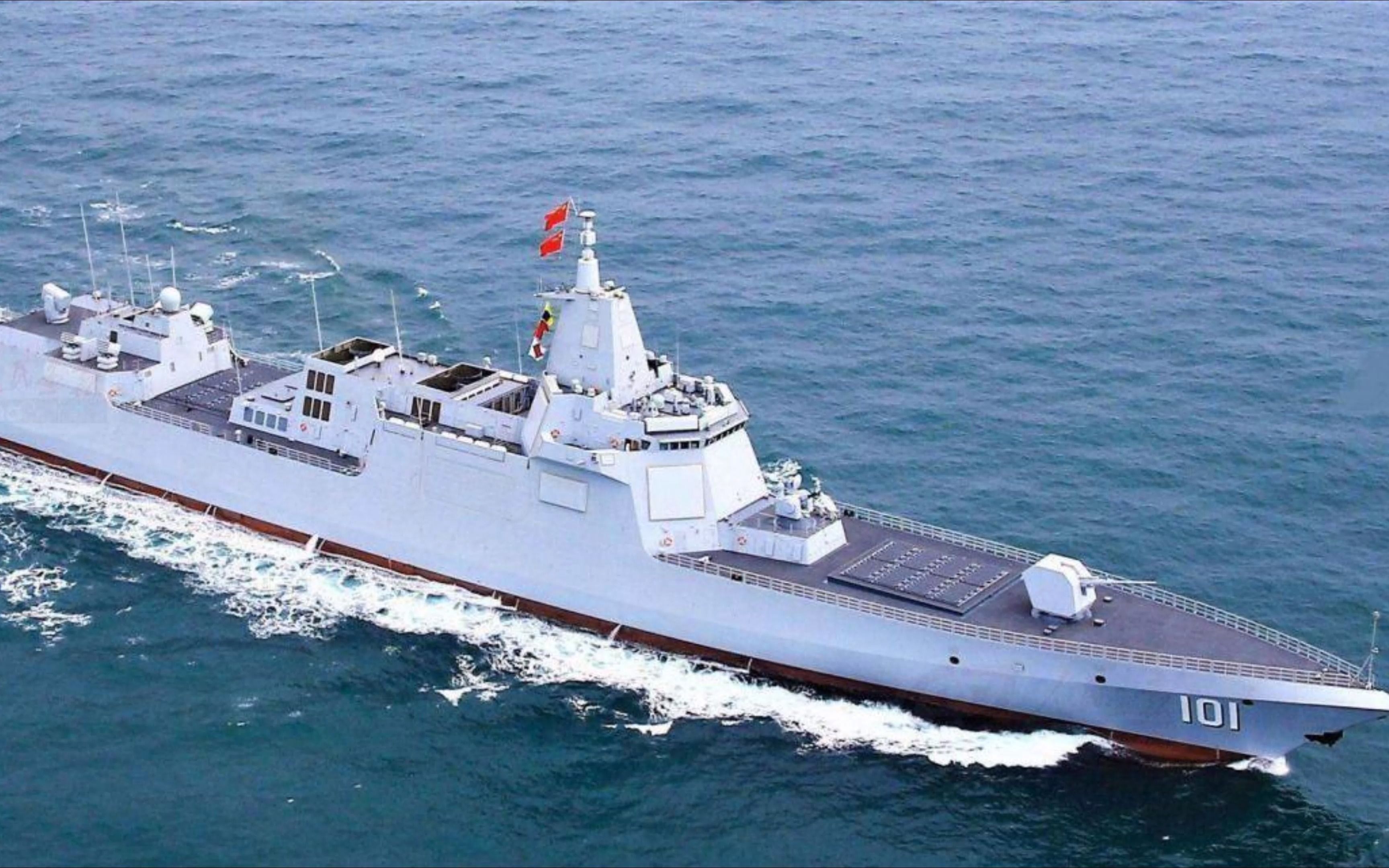 日本网友讨论055驱逐舰如何应对,称应该发展宇宙战舰大和号