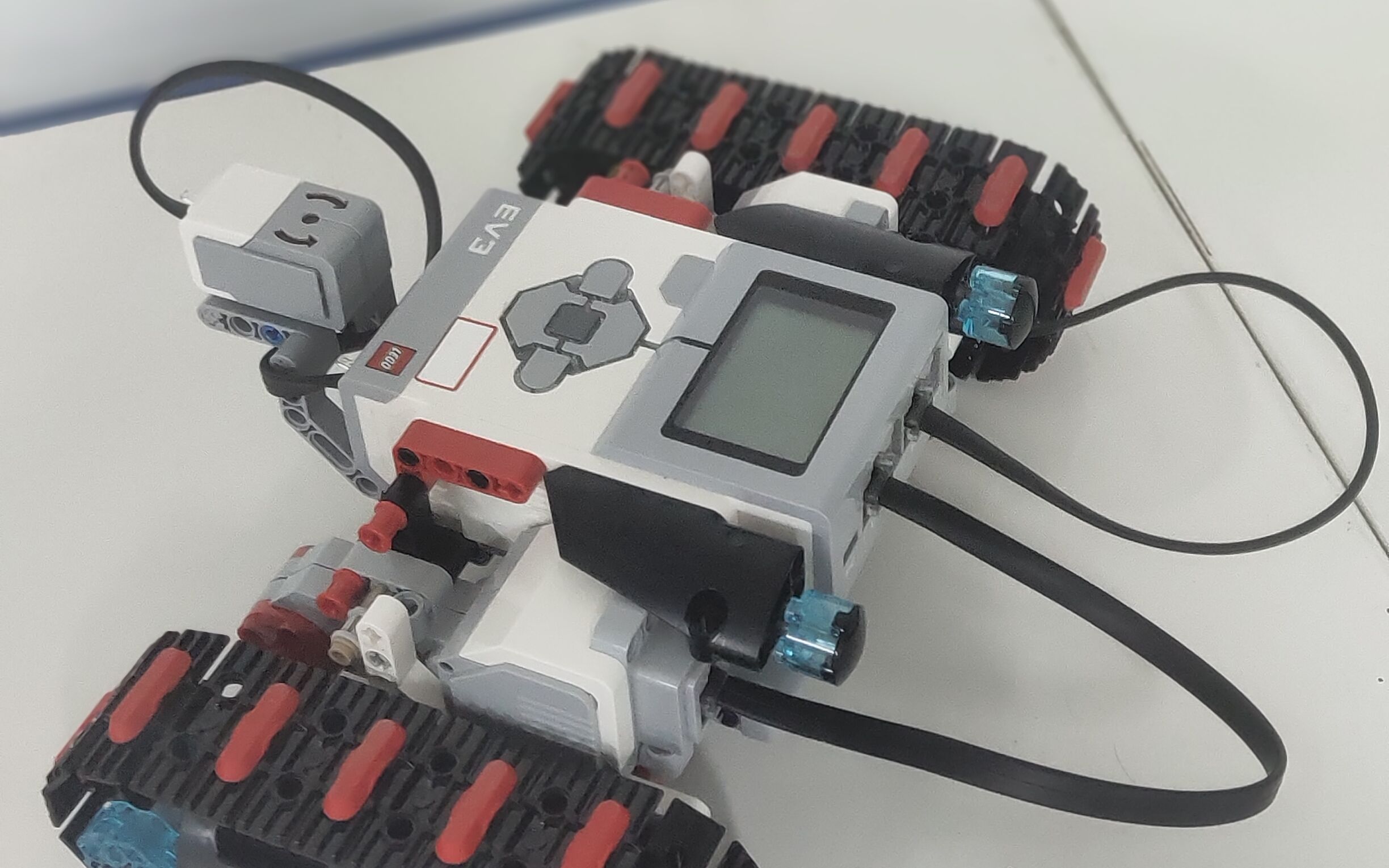 乐高(lego)ev3教育版 配件库模型(45544 45560)tank bot