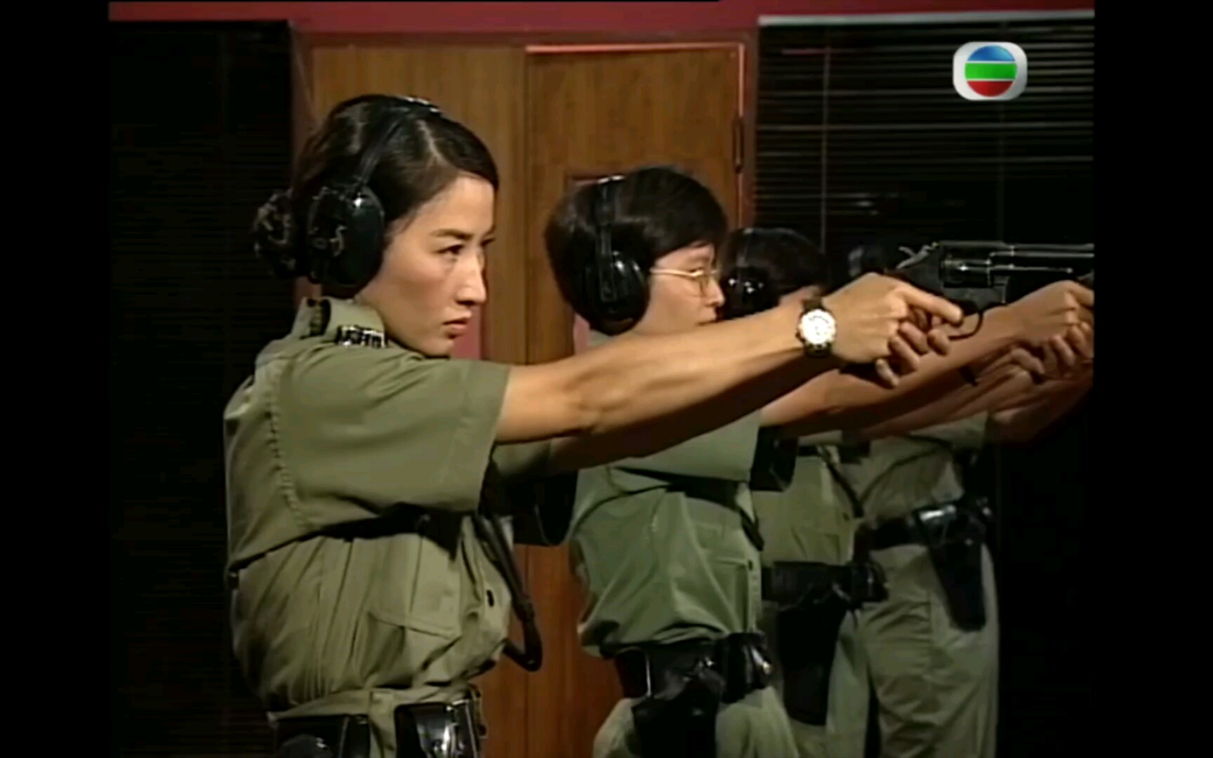 陀枪师姐1娥姐苦练枪法