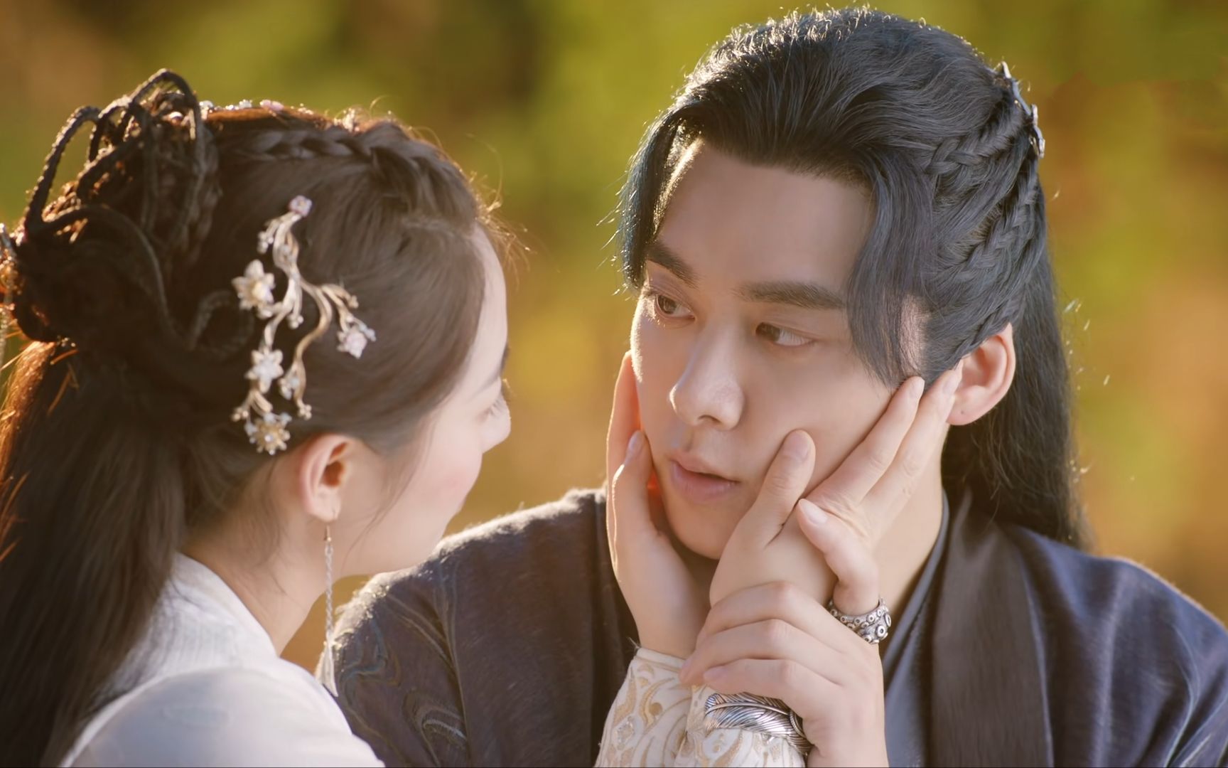 镜双城:白璎失忆却依然爱上苏摹,大胆告白却被亲妹截胡?虐爆了