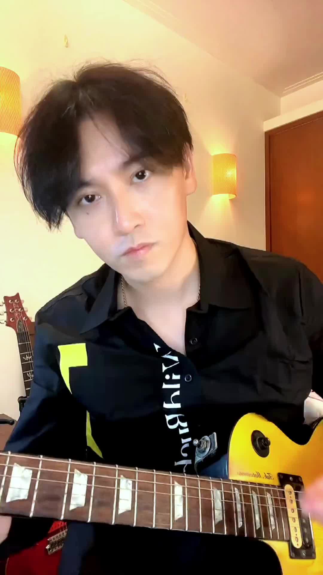 完了我有好明显的白头发了东城卫修陈德修乐器演奏吉他终极三国