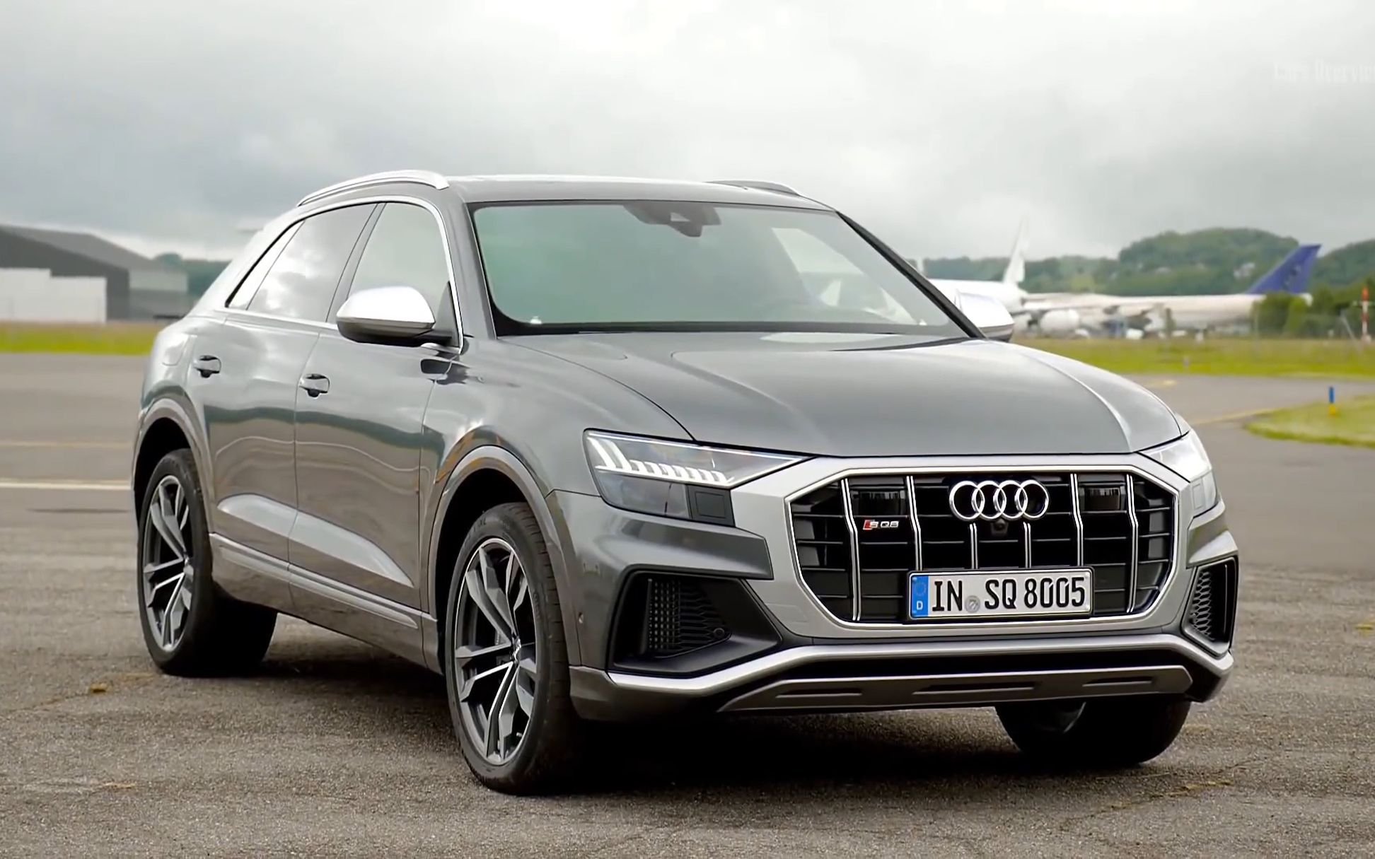 2020全新奥迪sq8,奢华与性能并存的suv