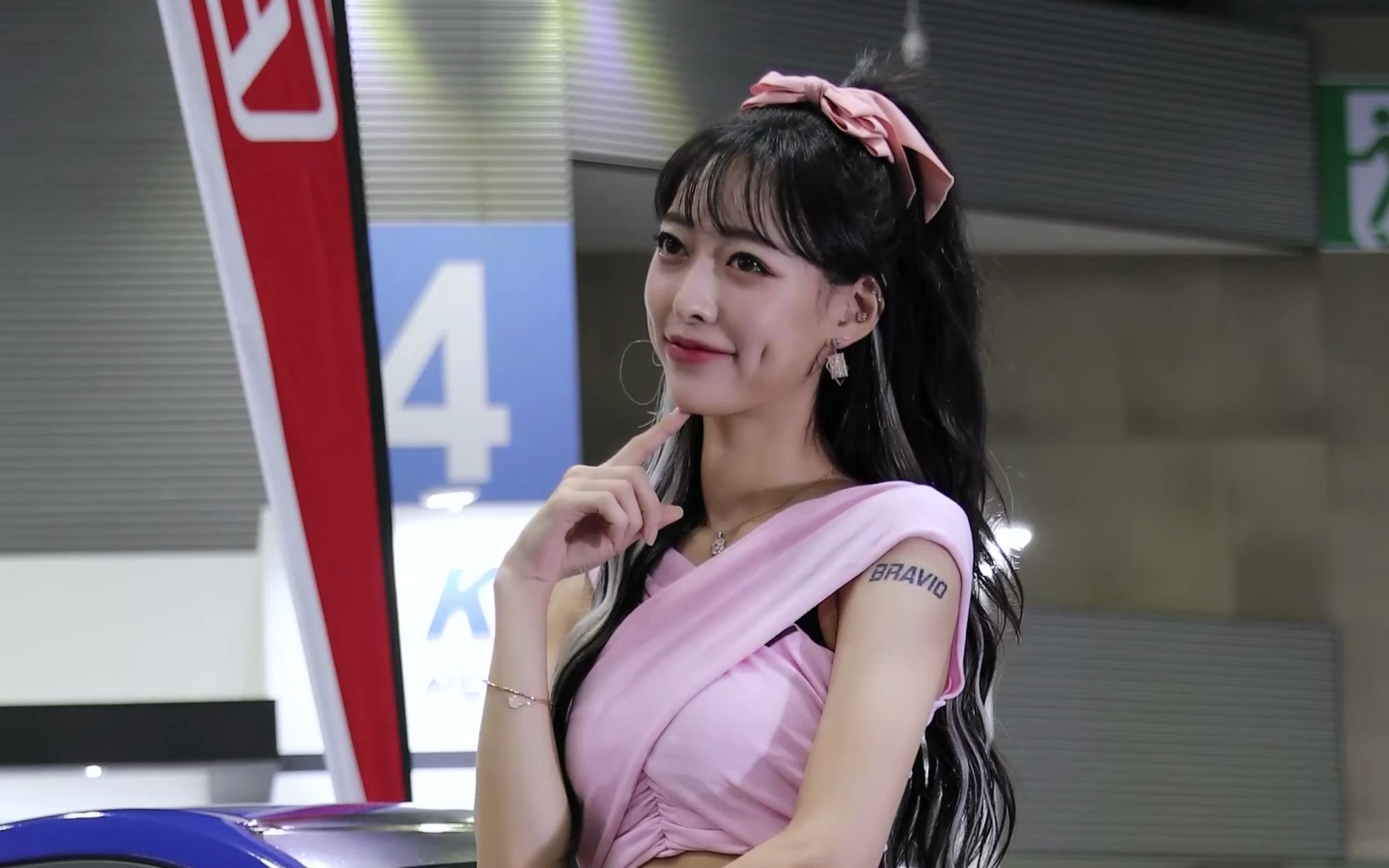 4k 模特 郑雅拉 2022首尔汽车沙龙