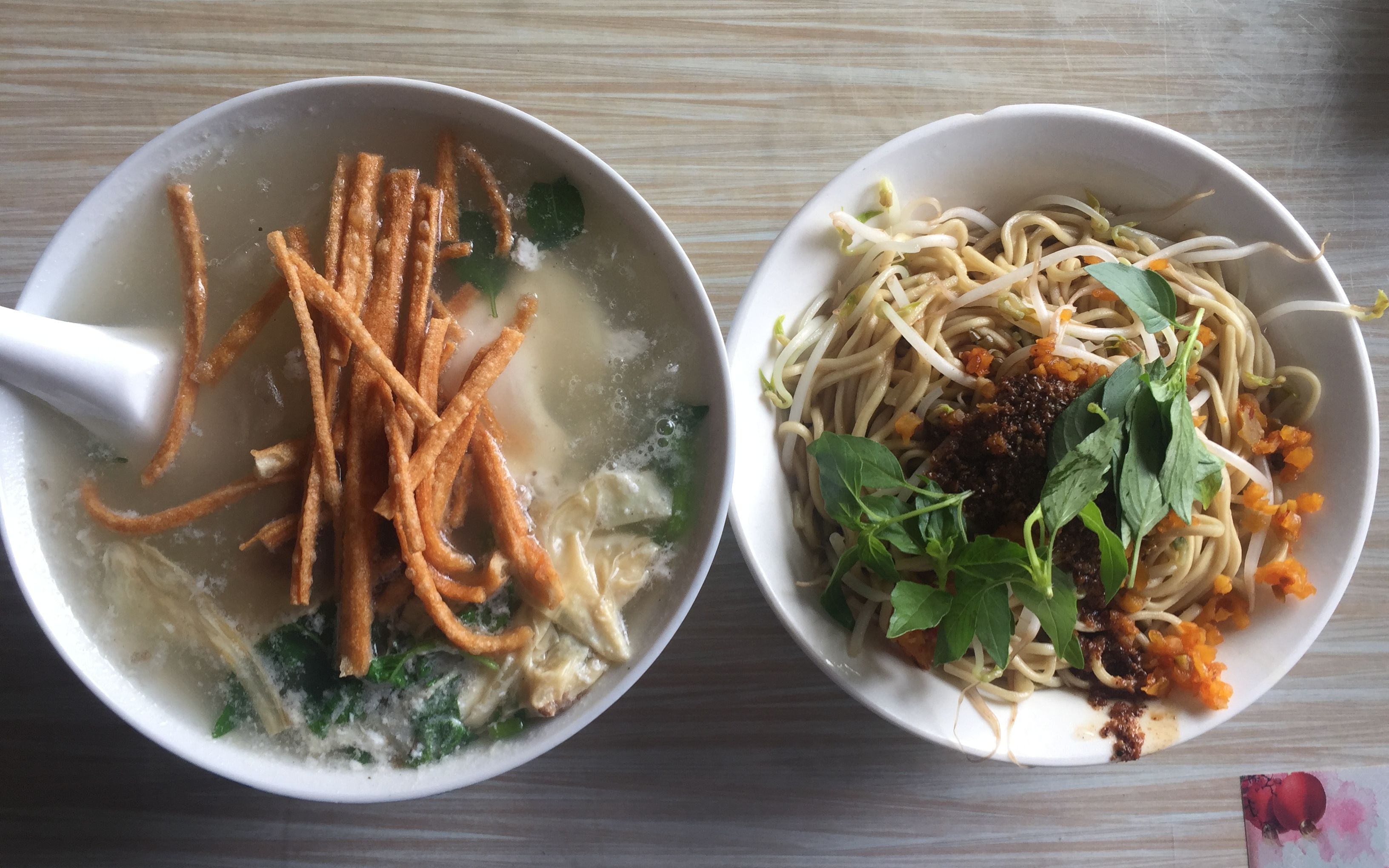 信阳潢川热干面是什么样的?跟大家分享下,配上粉皮汤,味道真美