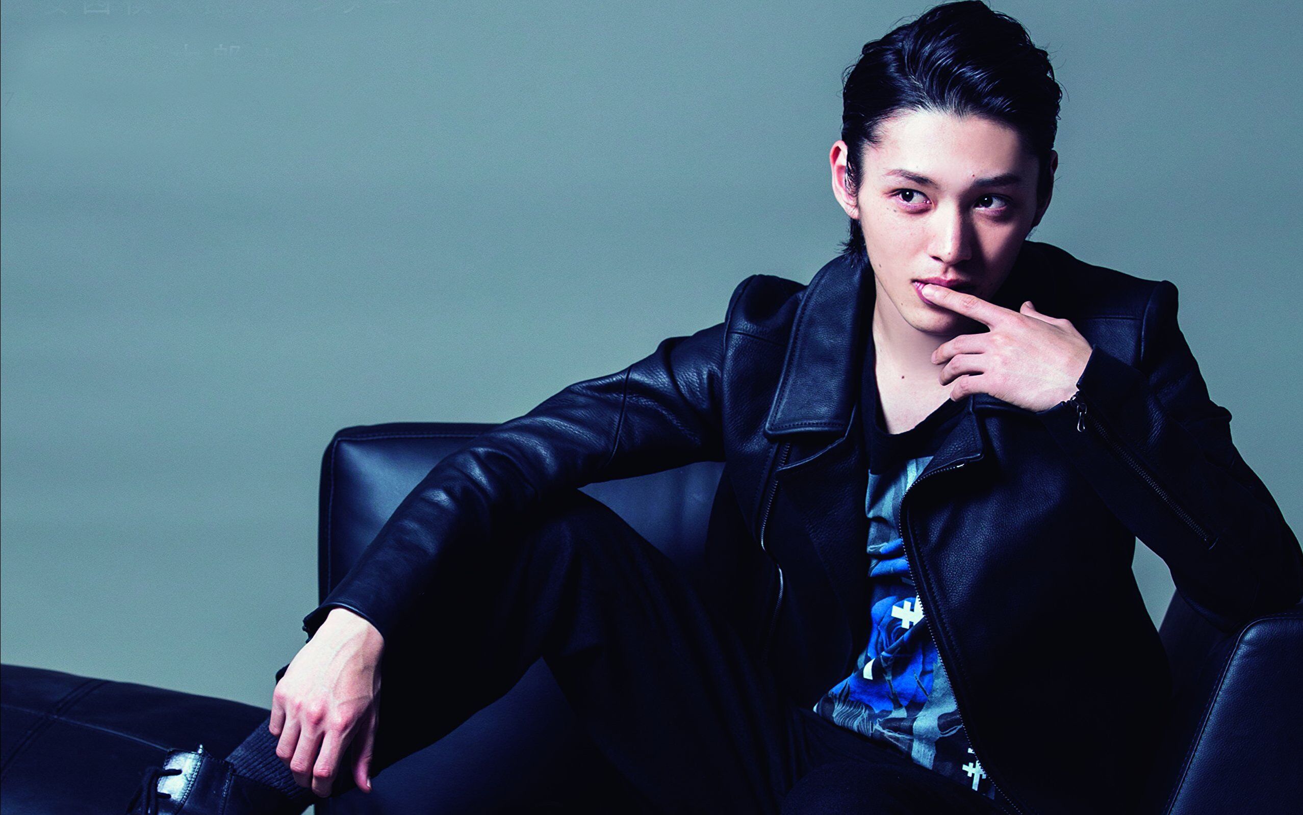 【3月7日発売!】安西慎太郎カレンダー2016.04-2017.03 プロモーショ