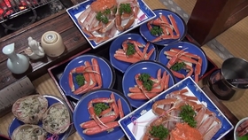 日本大叔诠释怎么完美吃螃蟹 城崎温泉旅馆的螃蟹盛宴 哔哩哔哩 つロ干杯 Bilibili