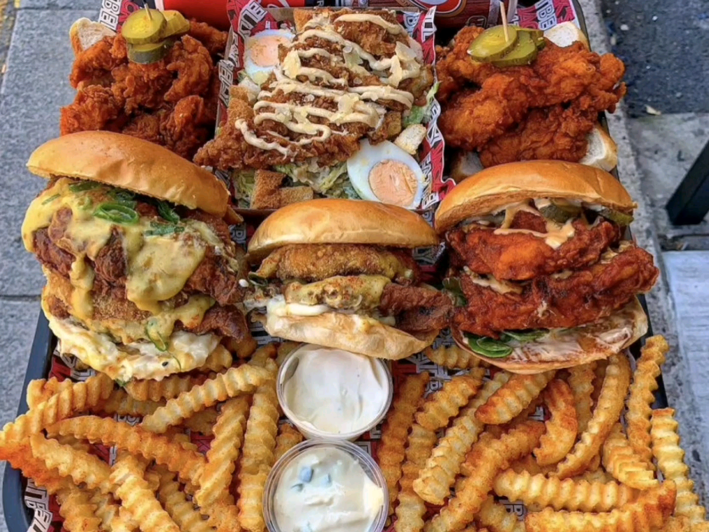 活动  今天是汉堡大餐